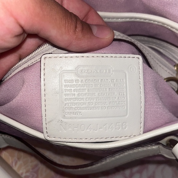 Vintage pink Coach Soho shoulder bag - Picture 11 of 13